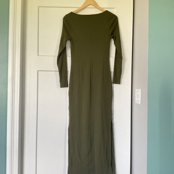 Fitted Rib-Knit Square-Neck Midi Dress Conifer Green - Picture 2 of 7